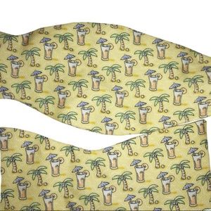 Vineyard Vines Palm trees and Tropical Cocktails silk bow tie
